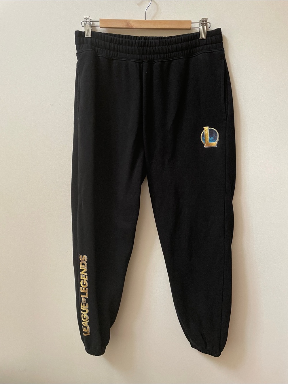 H&M League of Legends Black Jogger Sweatpants